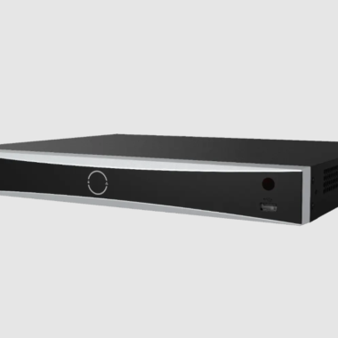 ⁦جهاز تسجيل فيديو 8 قنوات من HIKVISION⁩ - الصورة ⁦1⁩